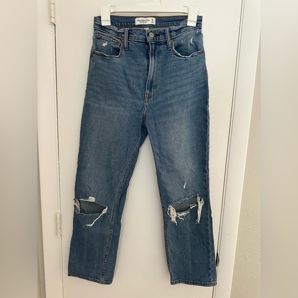 Abercrombie & Fitch Curve Love Light Blue Ankle Straight Ultra High Rise Jeans